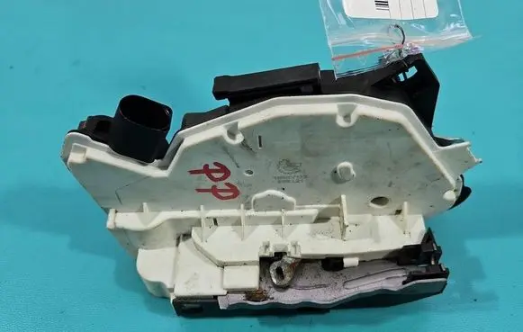Skoda Citigo Front door lock IMPRK1539055