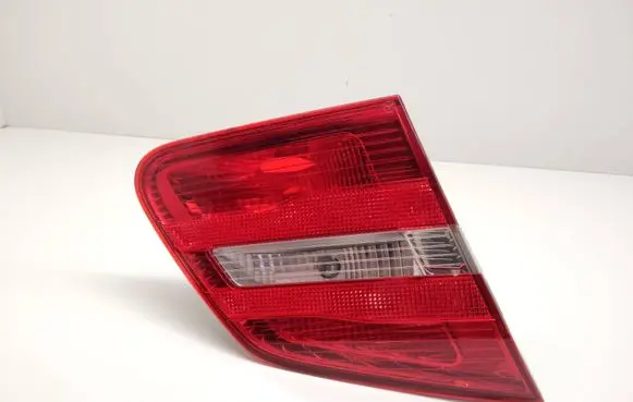 Mercedes-Benz B W246 W242 Tailgate rear/tail lights A2468200764 6070E13100 607201