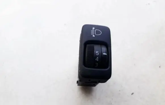 Lexus IS 220D-250-350 Headlight level height control switch