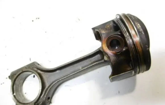 Piston