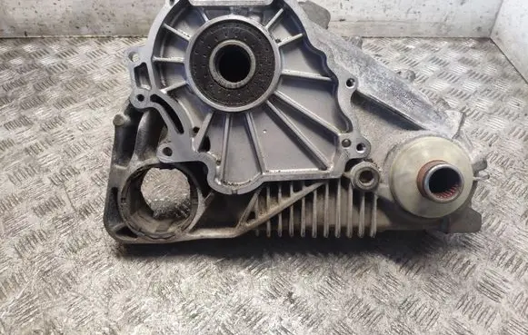BMW X6 E71 Gearbox transfer box case 7599898 7382386 7566250