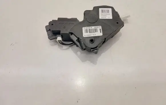 Volkswagen PASSAT B6 Headlight level adjustment motor 89033206