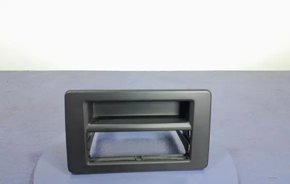 Other sill/pillar trim element