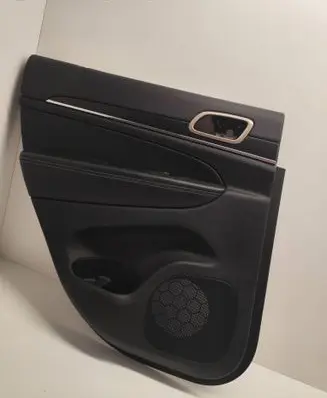 Jeep Grand Cherokee Rear door card panel trim A084568 1GG45TRM 1HX35TRM