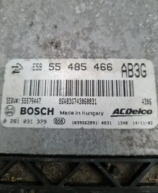 Opel Meriva B Engine control unit/module 55485466 0281031379