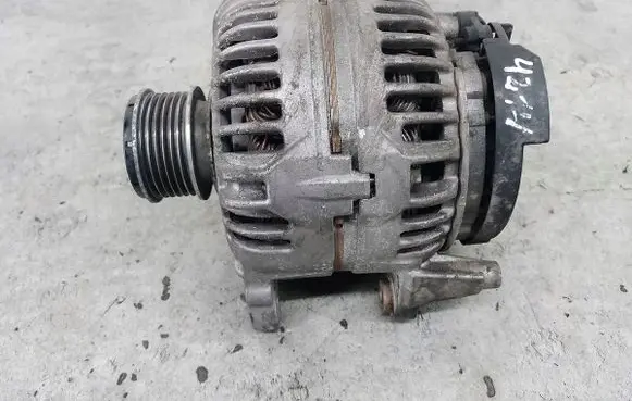 Audi A4 S4 B7 8E 8H Generator/alternator 06F903023J