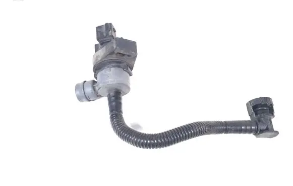 BMW 1 E82 E88 Valve 7618646