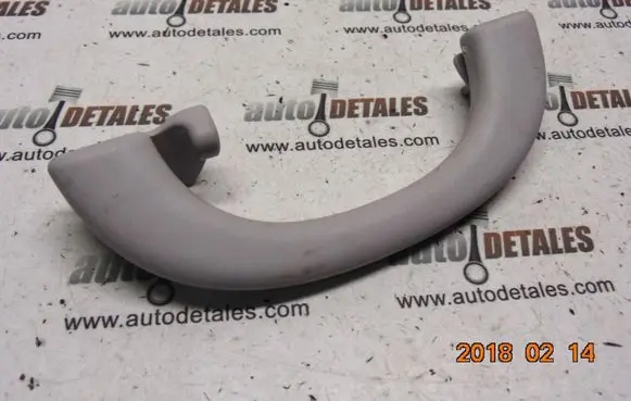 Mercedes-Benz E W211 Rear interior roof grab handle A2118100051