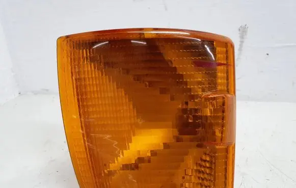 Front indicator light