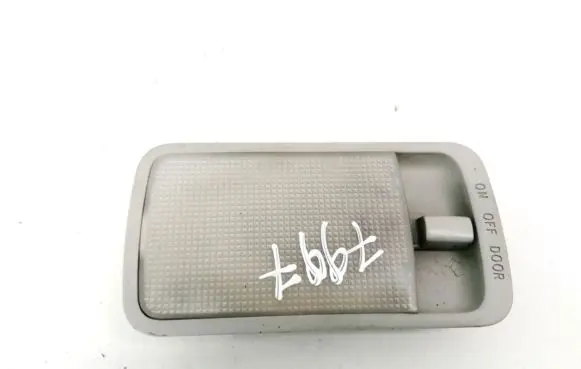 Toyota Corolla Verso E121 Rear seat light