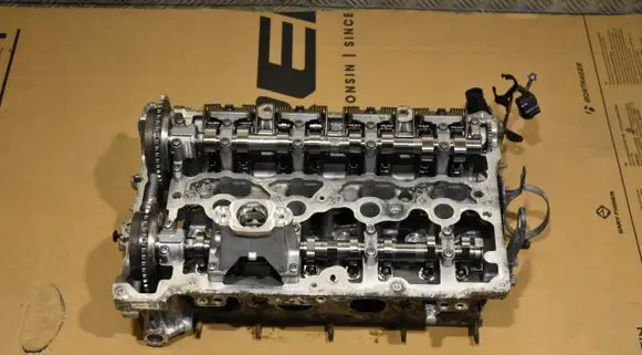 BMW X3 G01 Engine head 101916755555