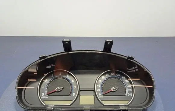Speedometer (instrument cluster)