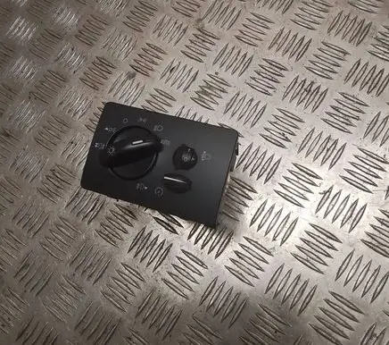 Ford Focus Light switch 7M5T13A024BA