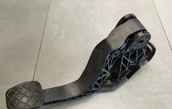Clutch pedal