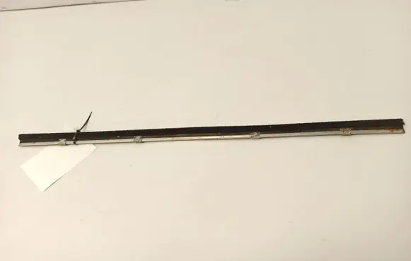 Mercedes-Benz 250 280 C CE W114 Rubber seal rear door window/glass 
