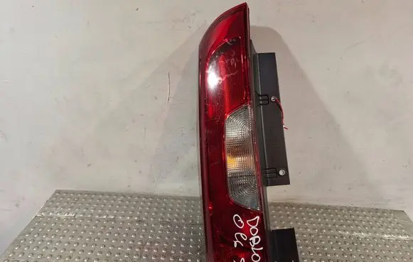 Fiat Doblo Rear/tail lights S25081008 20650748