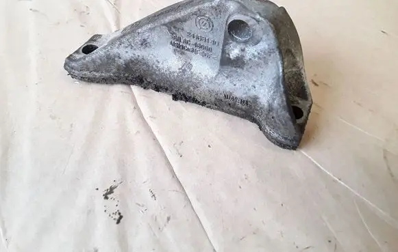 BMW X1 E84 Engine mounting bracket 24168110