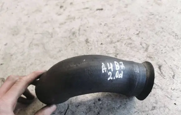 Audi A4 S4 B7 8E 8H Intercooler hose/pipe 8e0145837g