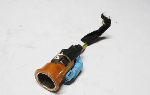 Peugeot 508 12 V Socket (rear) 966eferfer61053XT