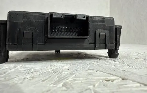 Porsche 911 997 Gateway control module 99761010703