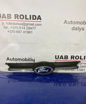 Ford Focus Front bumper upper radiator grill BM51BA133B