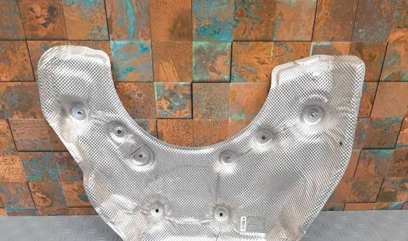 BMW XM Heat shield in engine bay 9451741 51489451741
