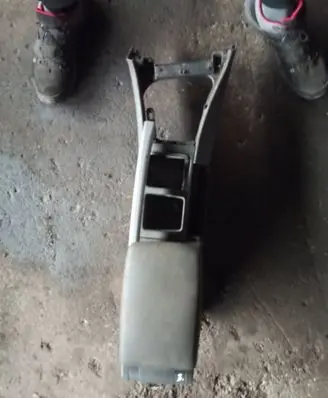 Volvo XC70 Armrest 9204340