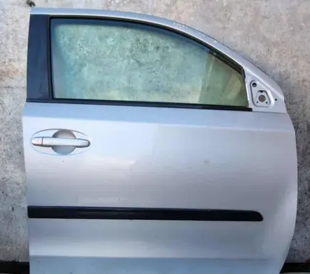 Toyota Urban Cruiser (XP110) Front door