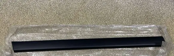 Honda CR-V Front door trim (molding) 75332-S9A-003