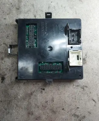 Renault Espace - Grand espace IV Comfort/convenience module 8200315964 8200403415 8200283812