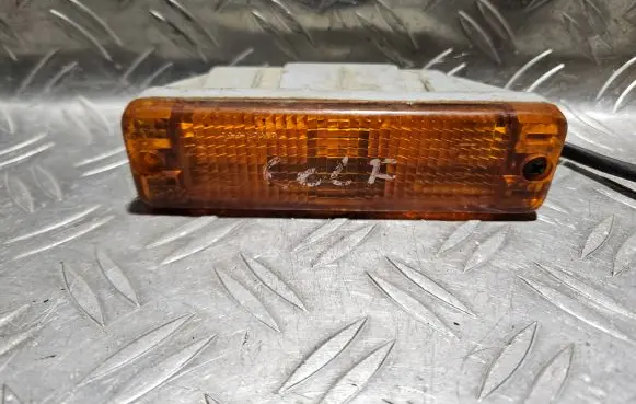 Volkswagen Golf II Front indicator light 6R01441