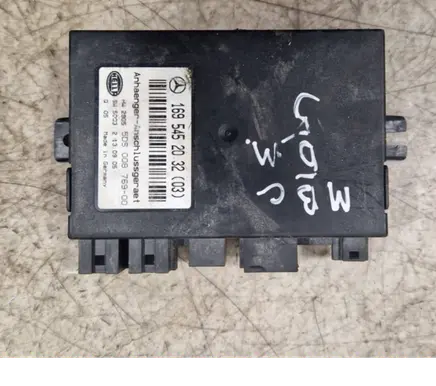 Mercedes-Benz C W203 Air suspension control unit module (rear) 1695452032 5DS00876900