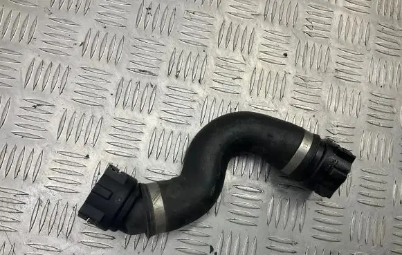 BMW 5 E60 E61 Engine coolant pipe/hose 1436077