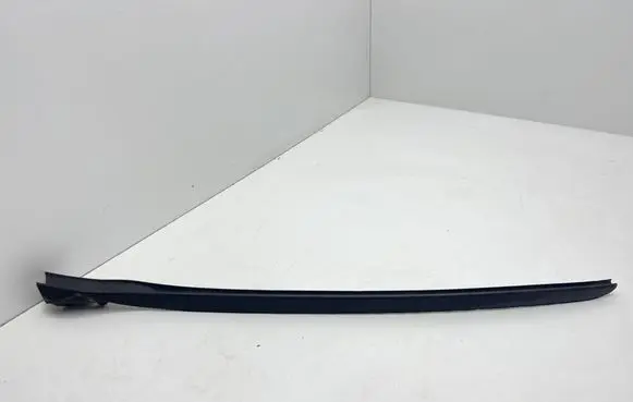 BMW 2 F44 Windshield trim 7475979