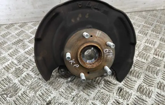 Honda HR-V Front wheel hub