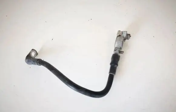 Volkswagen Cross Polo Positive cable (battery)