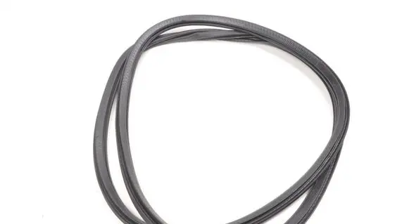 Volvo XC60 Front door rubber seal 32229253