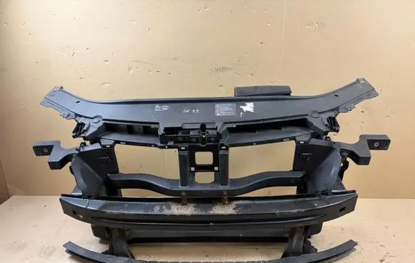 Volkswagen PASSAT B6 Radiator support slam panel 3C0010409J