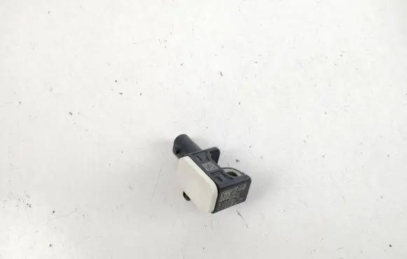 Porsche Taycan 9J1 Airbag deployment crash/impact sensor 971907651