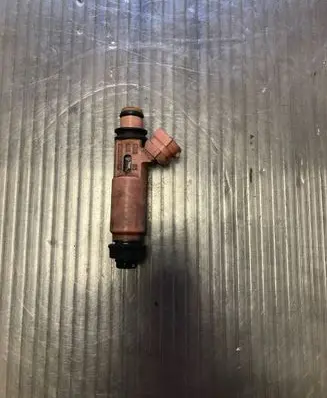 Fuel injector