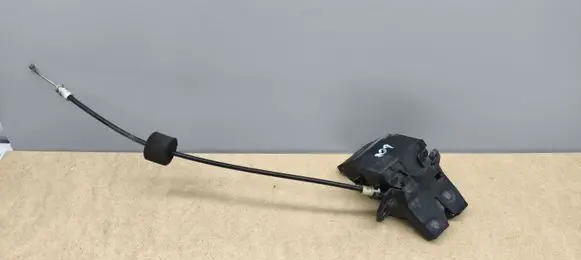 Tailgate/trunk/boot lock/catch/latch
