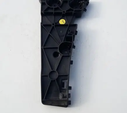 Audi A7 S7 4K8 Bumper support mounting bracket corner 4K8807454