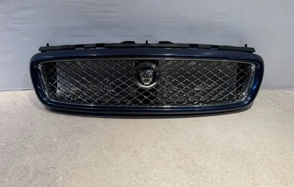 Jaguar X-Type Front grill 9X438G486AGD31