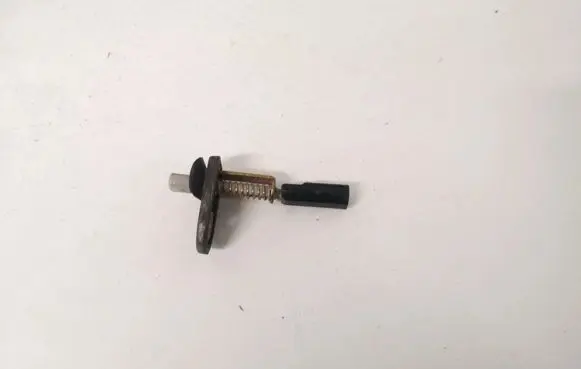 Mazda 626 Front door sensor 