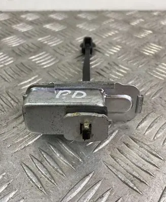KIA Sorento Front door check strap stopper