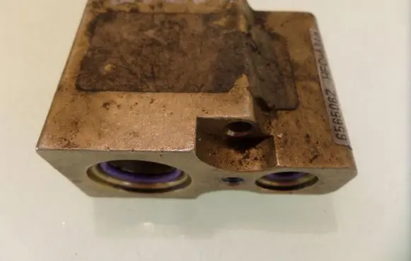 Air conditioning (A/C) expansion valve