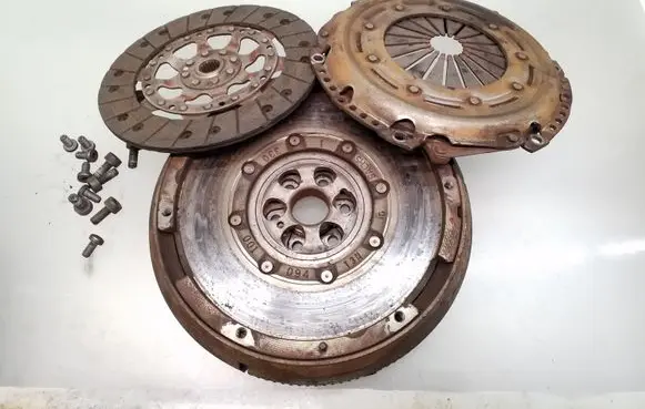 Peugeot Partner Clutch set kit 9686038280 9674343180 1330001094