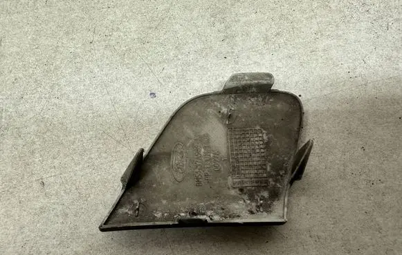 Ford Focus Front tow hook cap/cover BM5117A989A