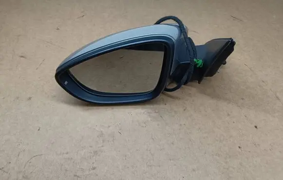 Volkswagen PASSAT B7 USA Front door electric wing mirror 561857501R E1012522 A045664