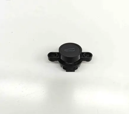 Tesla Model Y Tailgate/boot open switch button 150190700B